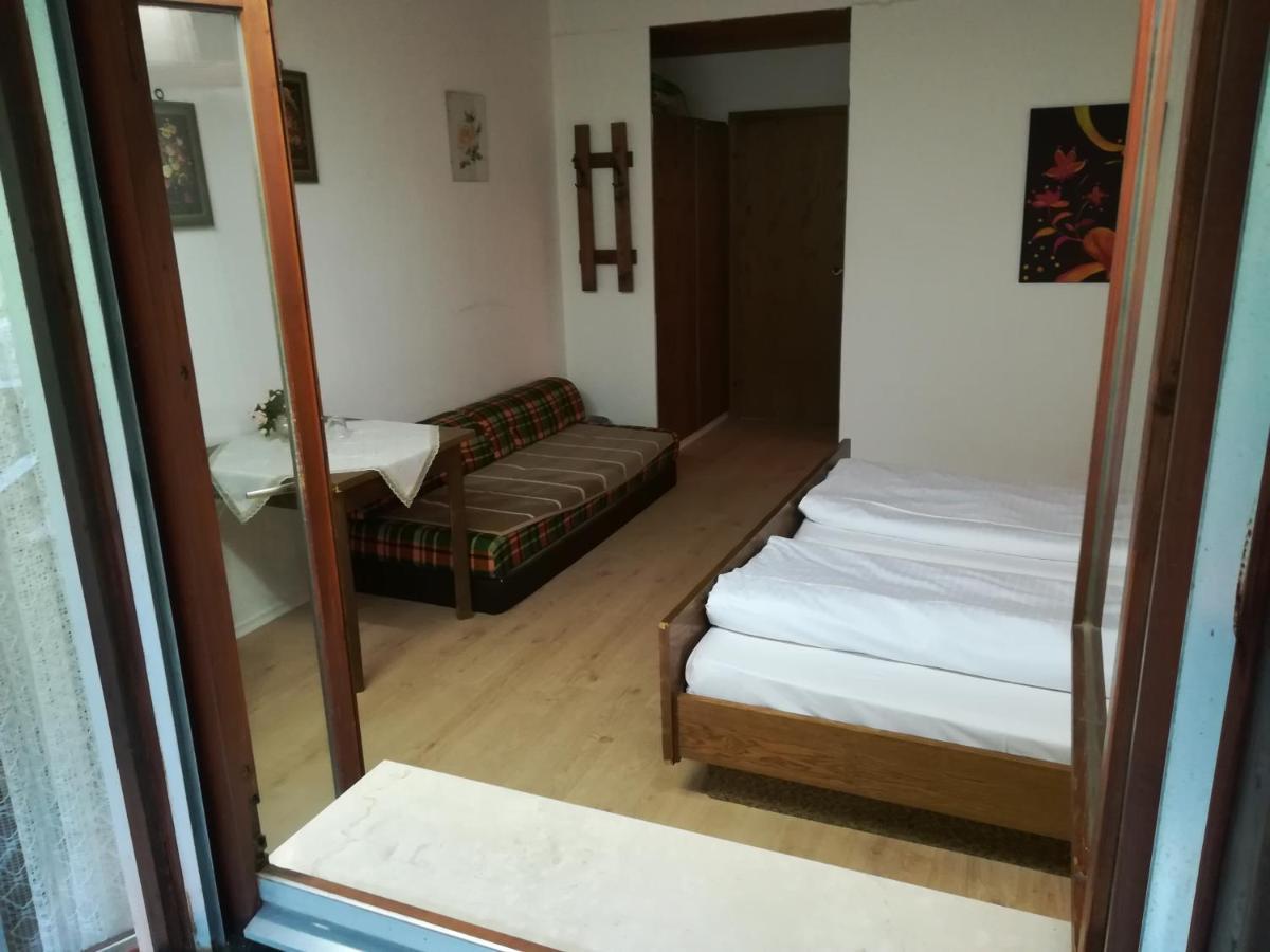 Hotel Waldhaus โบเดนไมส์ ภายนอก รูปภาพ