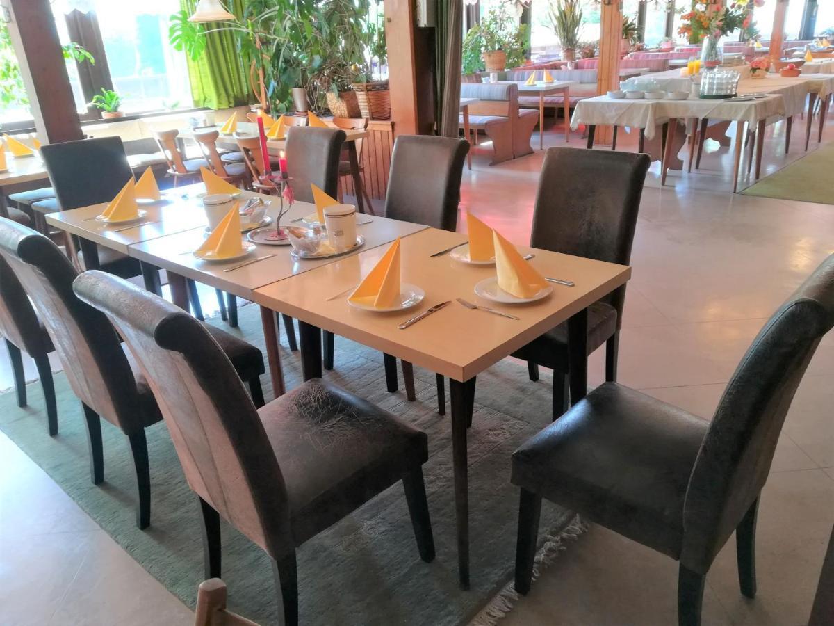 Hotel Waldhaus โบเดนไมส์ ภายนอก รูปภาพ